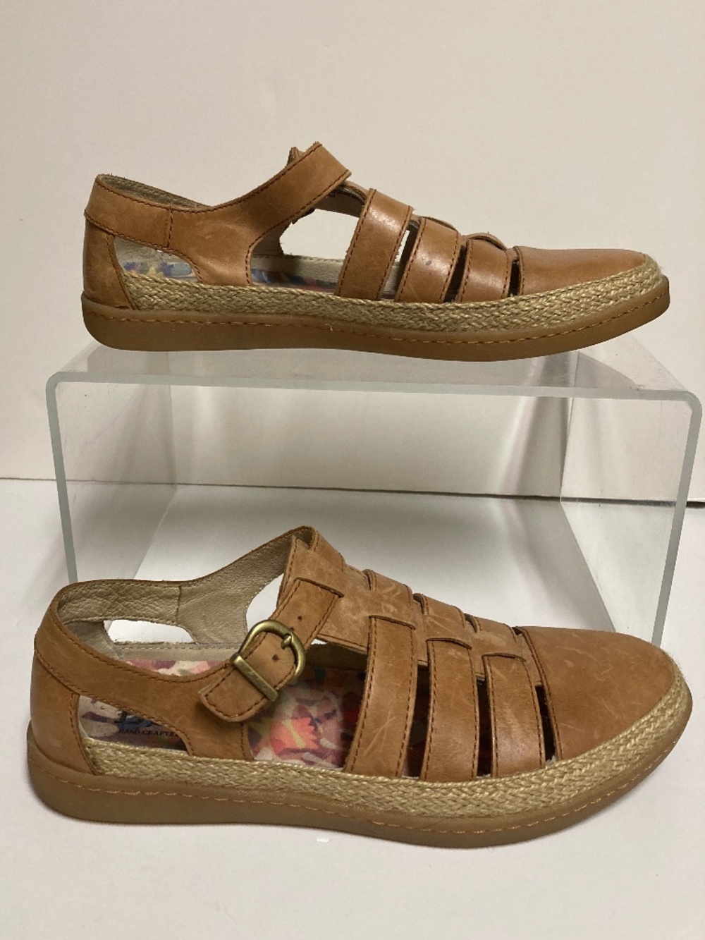 Born Cidra Fisherman Distressed Leather Shoes